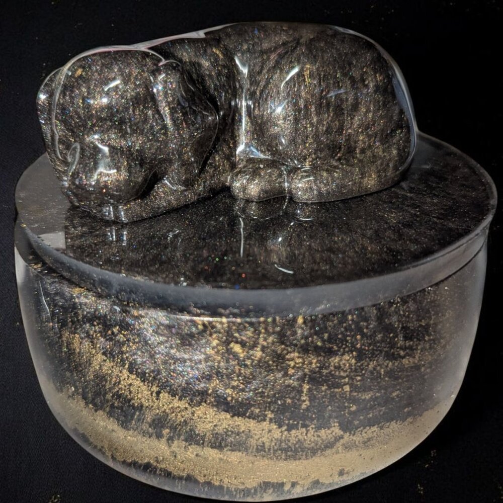 Resin container with dog
